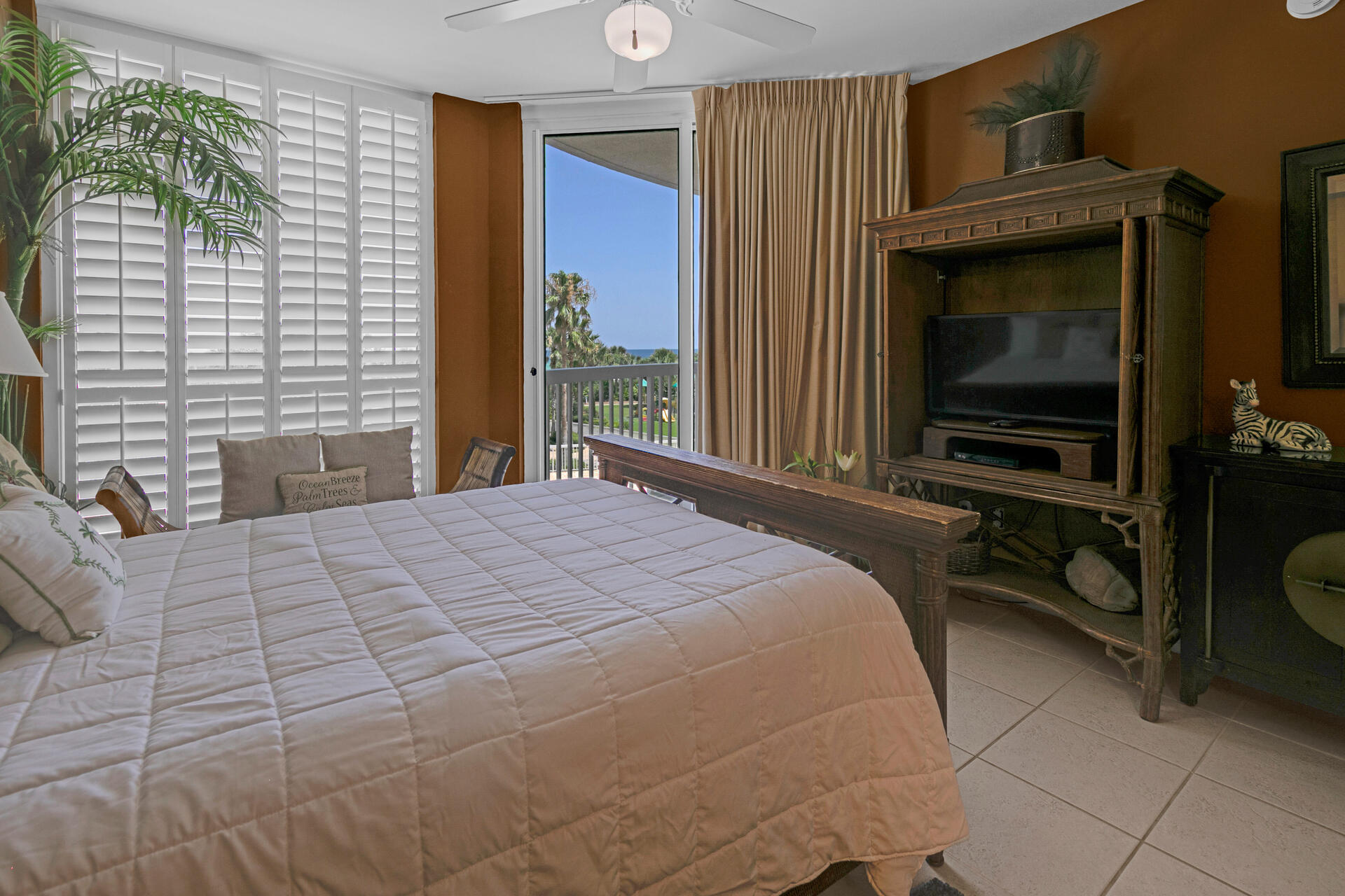 ST. MAARTEN AT SILVER SHELLS - Residential