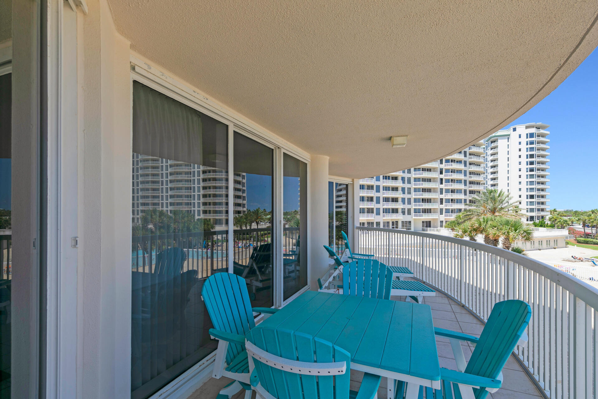 ST. MAARTEN AT SILVER SHELLS - Residential