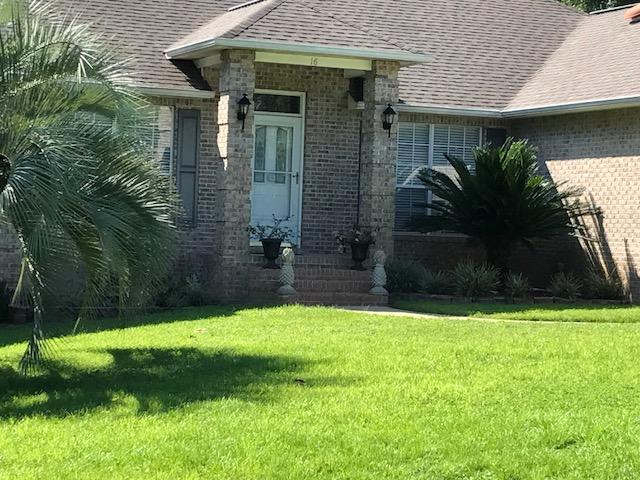 TWIN LAKE ESTATES - Residential