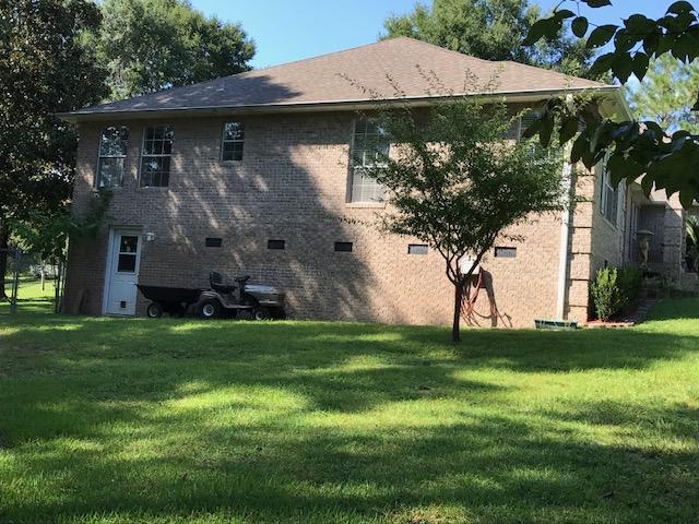 TWIN LAKE ESTATES - Residential