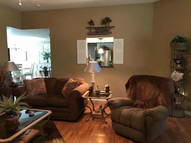 TWIN LAKE ESTATES - Residential