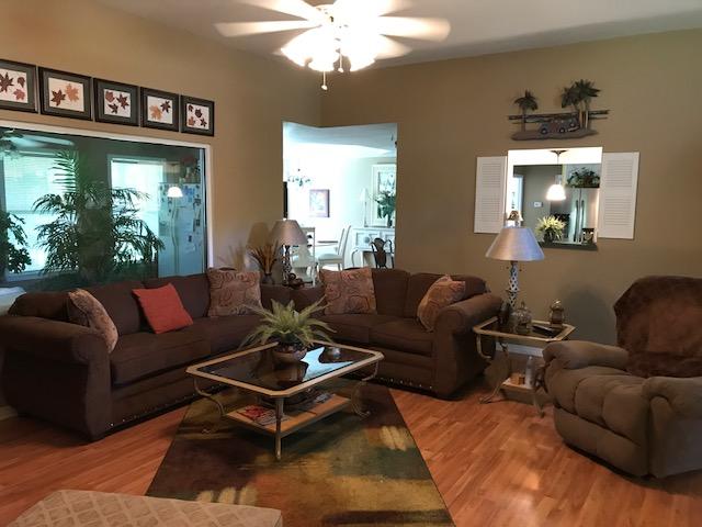 TWIN LAKE ESTATES - Residential