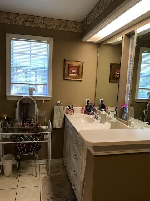 TWIN LAKE ESTATES - Residential