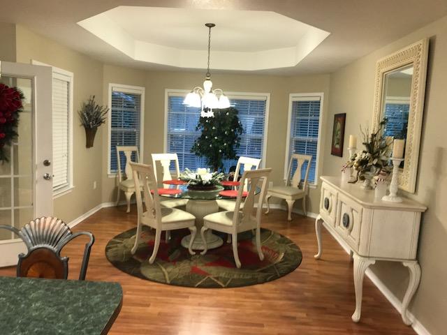 TWIN LAKE ESTATES - Residential