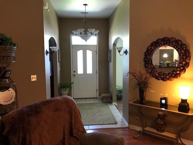 TWIN LAKE ESTATES - Residential