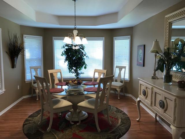 TWIN LAKE ESTATES - Residential