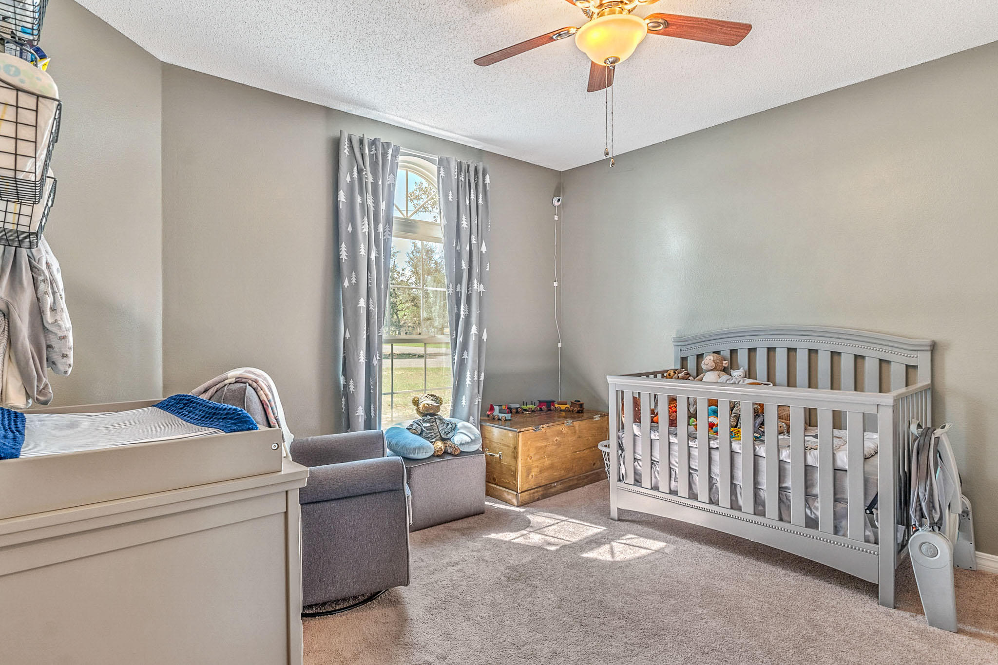 COUNTRY BREEZE ESTATES - Residential