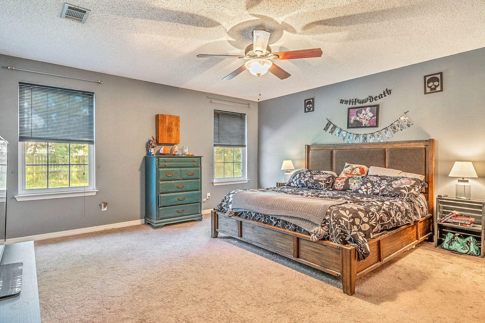 COUNTRY BREEZE ESTATES - Residential