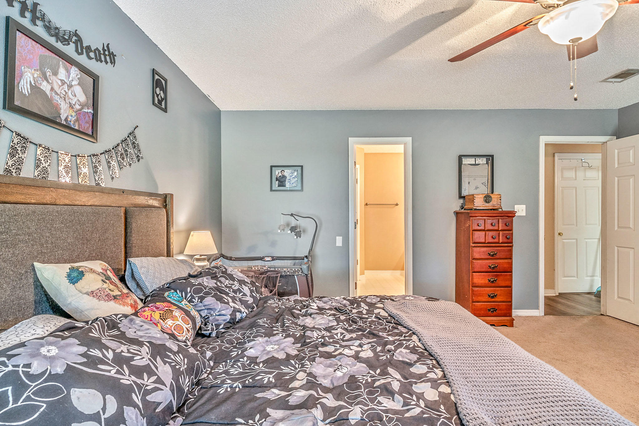 COUNTRY BREEZE ESTATES - Residential