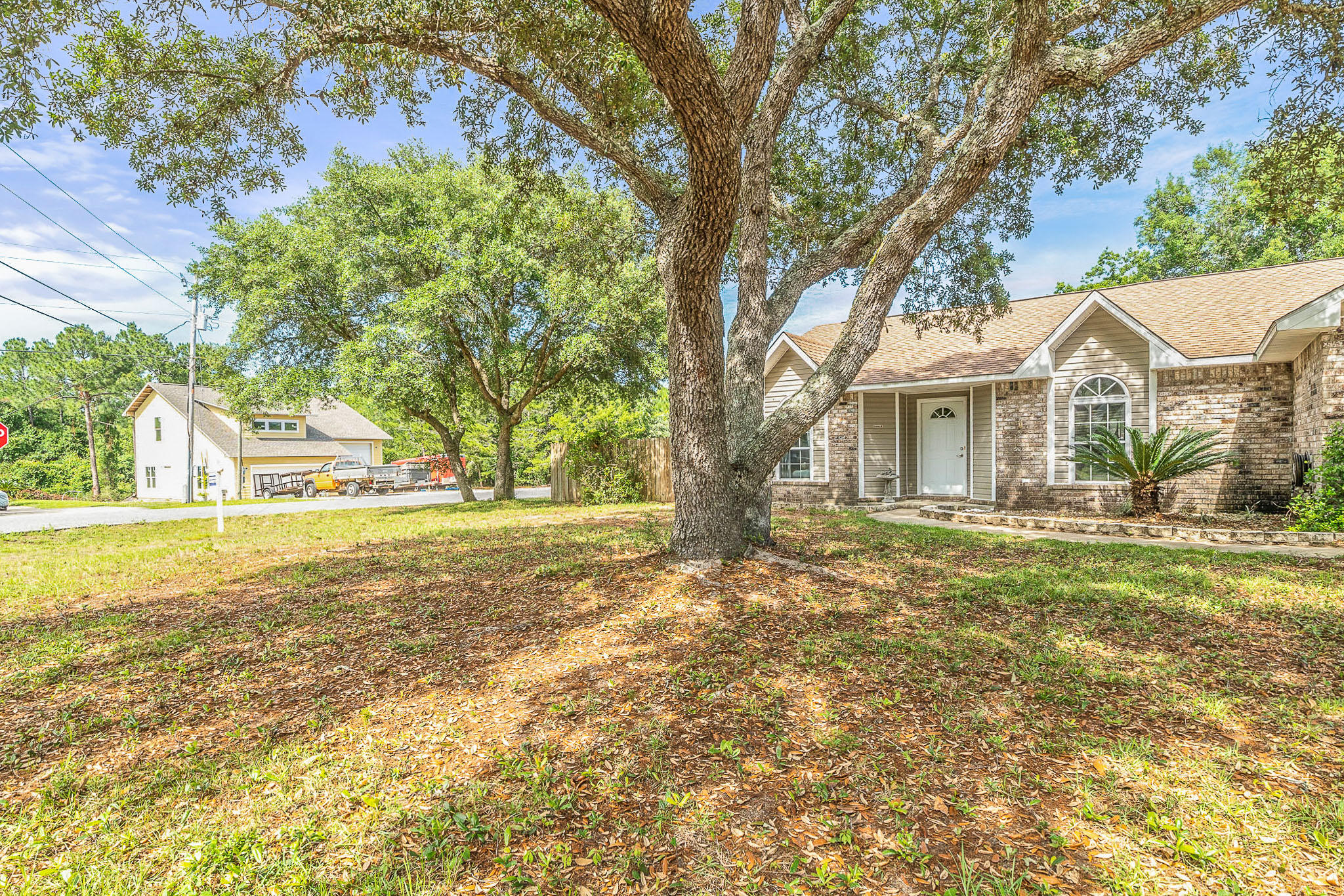 COUNTRY BREEZE ESTATES - Residential