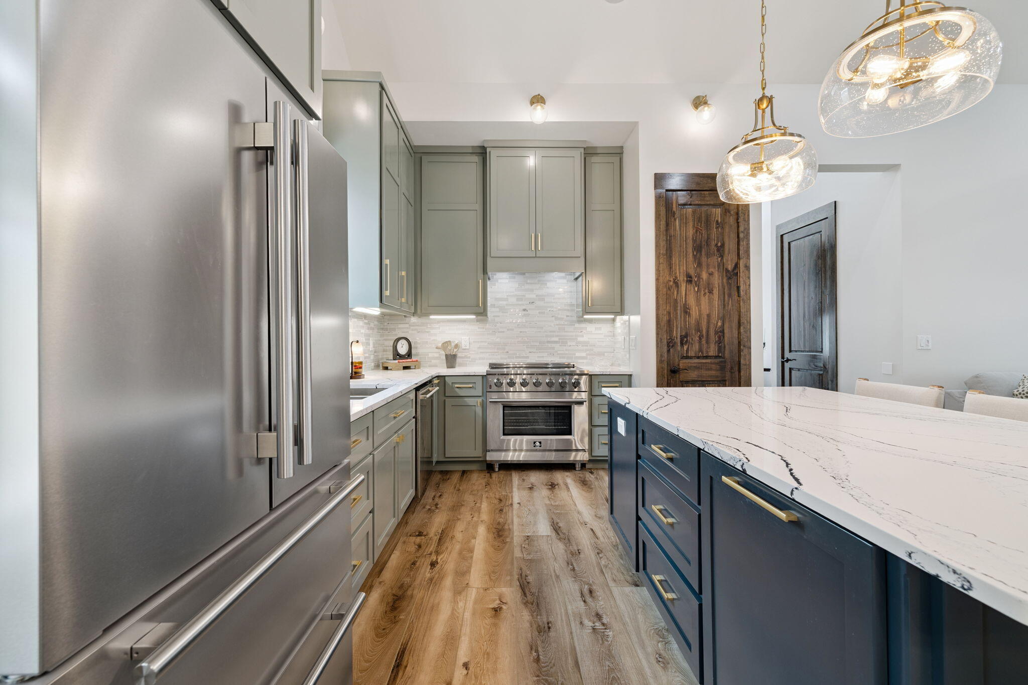 LAGUNA BEACH - Residential