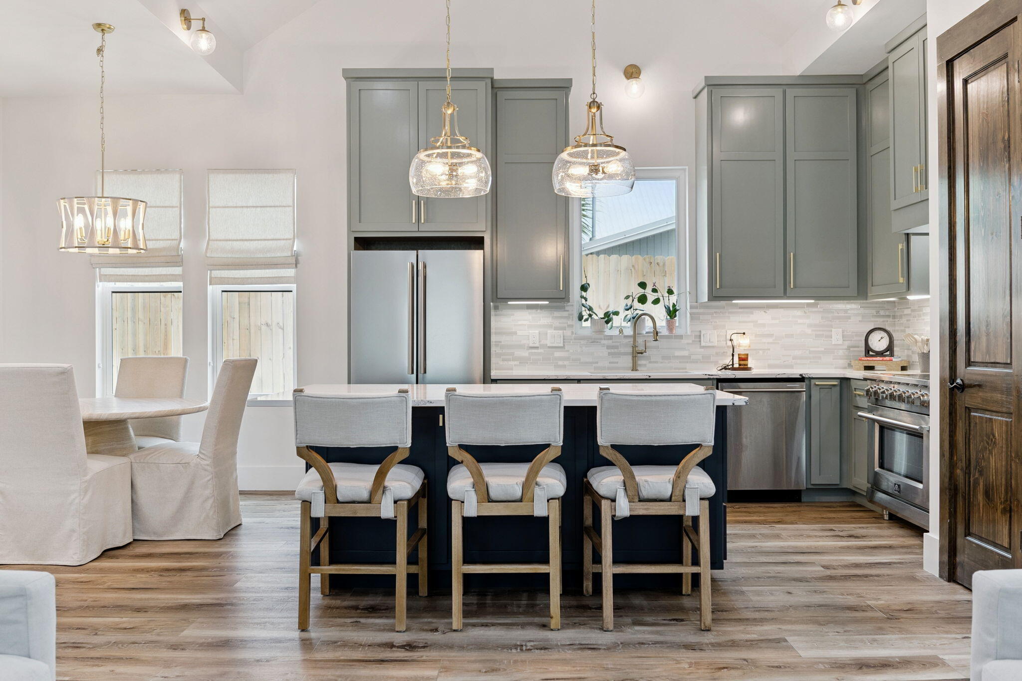 LAGUNA BEACH - Residential
