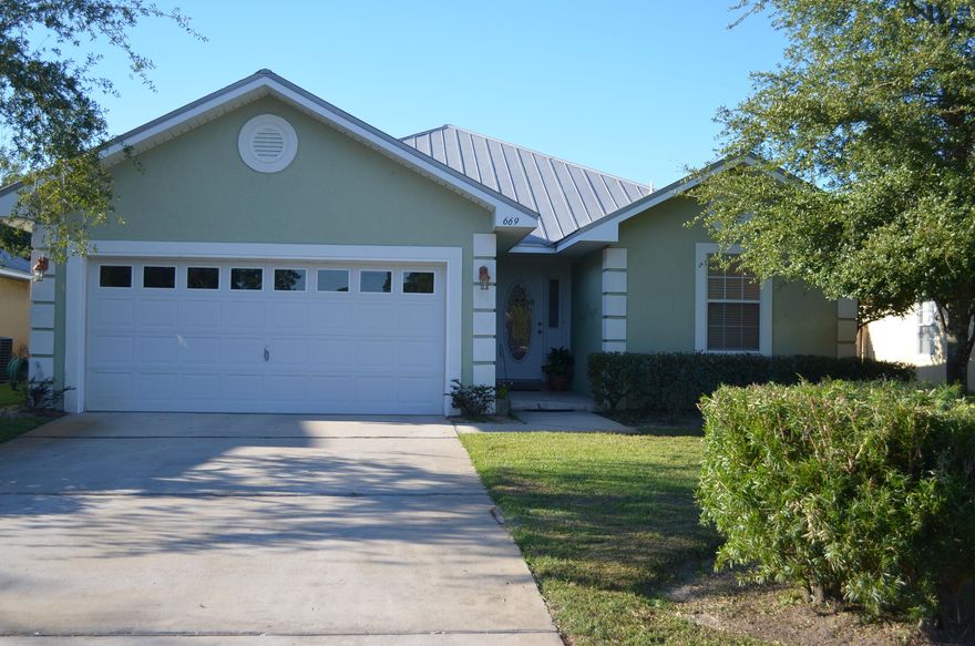 The home you've been waiting for. This 4 bedroom, 2 bath home is picture perfect and move in ready. Beautifully maintained with granite counter tops, stainless appliances, vaulted ceiling in family area, and open floor plan with lots of natural light. This home offers a split floor plan and fenced back yard with wonderful shade tree and patio for that morning cup of coffee. Located in desirable Driftwood Estates which offers a community pool and park with walking trail. Close to shopping on Grand Blvd and only minutes from the beach, priced to sell, this one will not last long. Make your appointment today. Measurements are approximate.