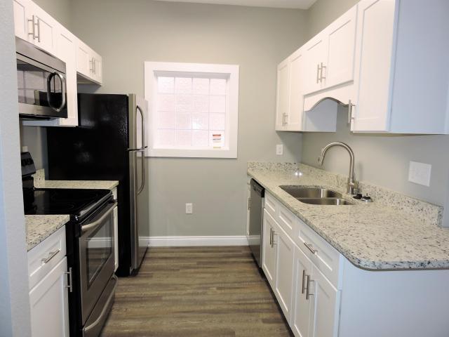 THE OAKS AT NICEVILLE PH II - Residential