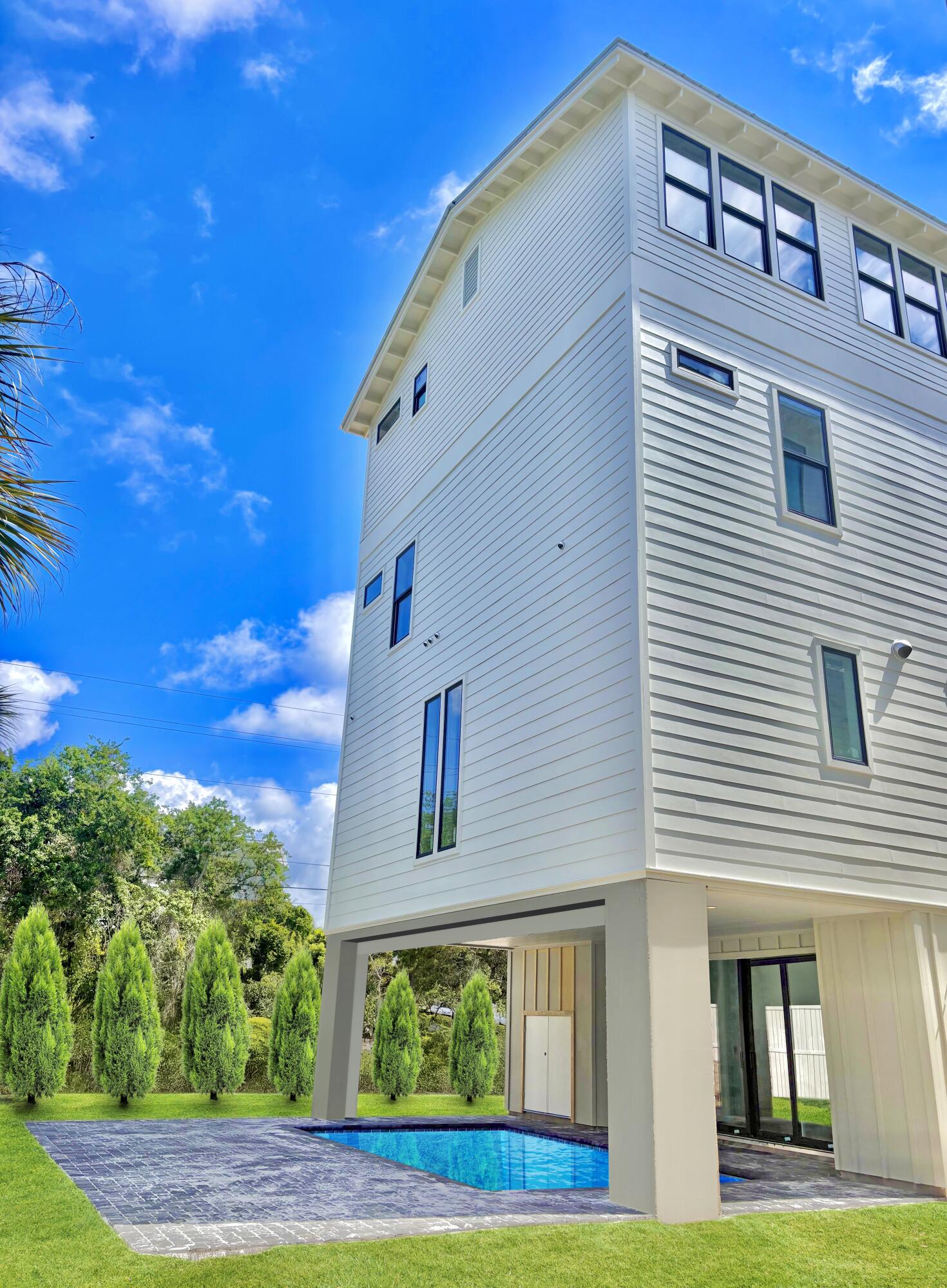 BLUE MOUNTAIN ESTATES - Residential