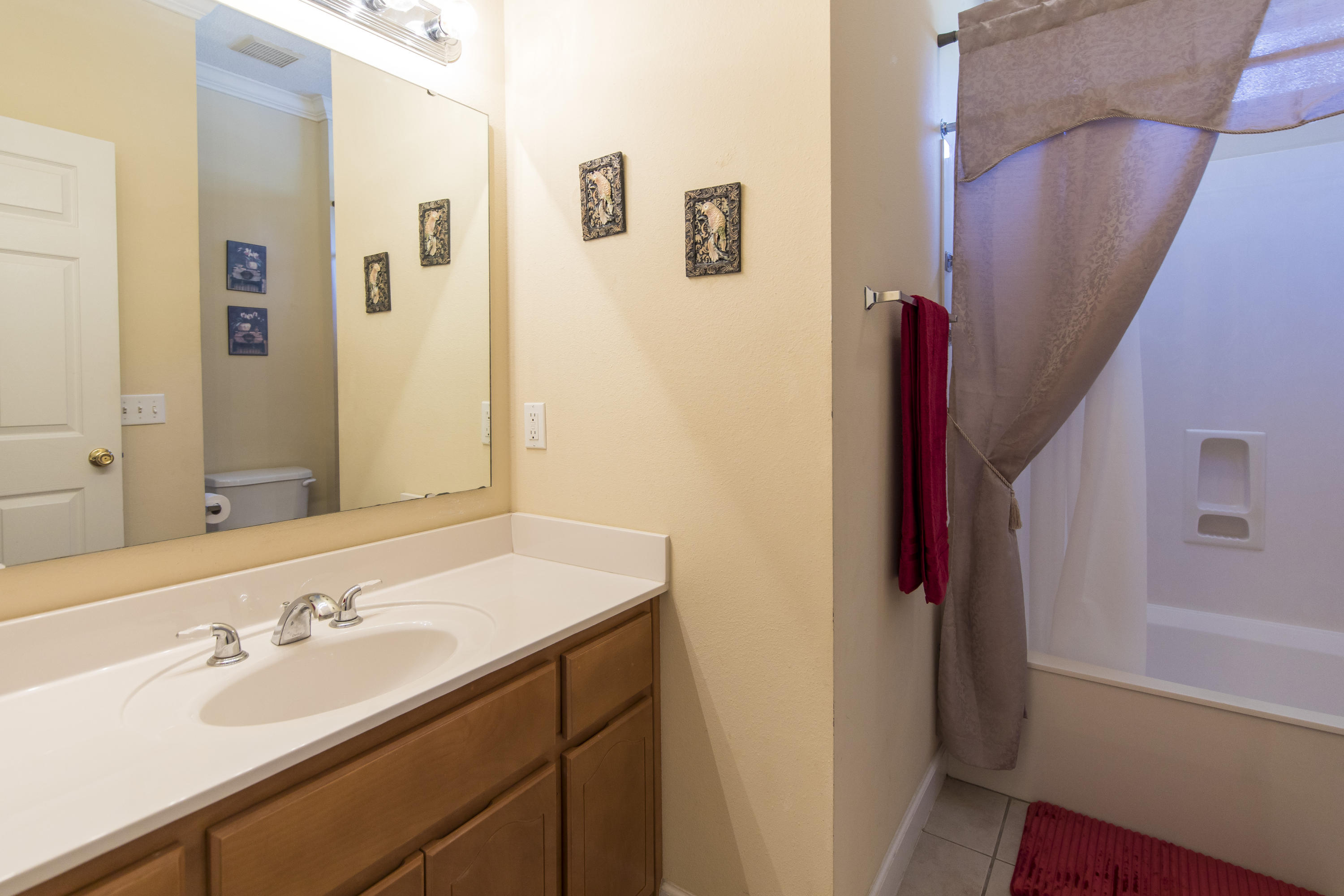 Escada - Residential