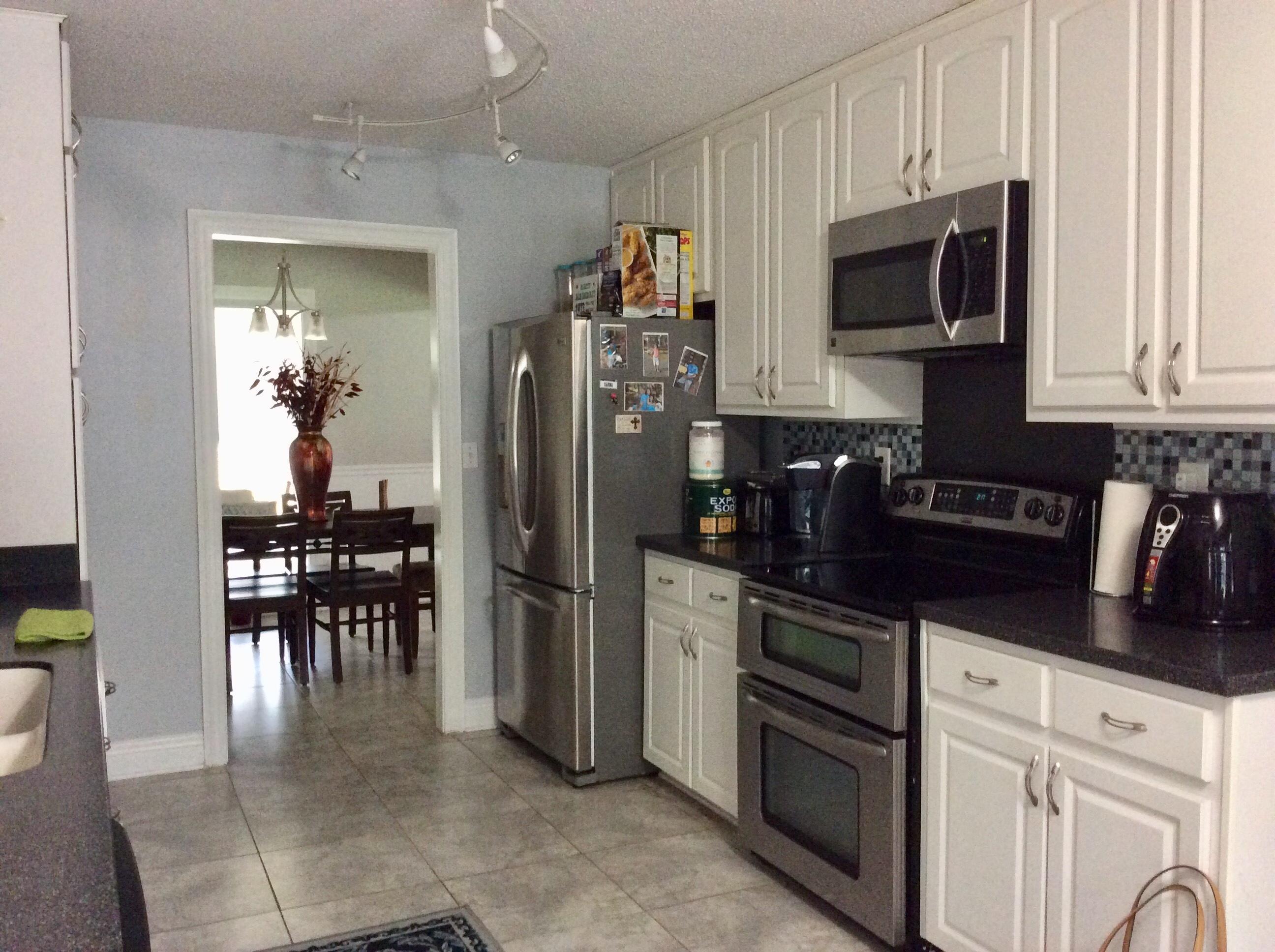 HOLLY HILLS - Residential