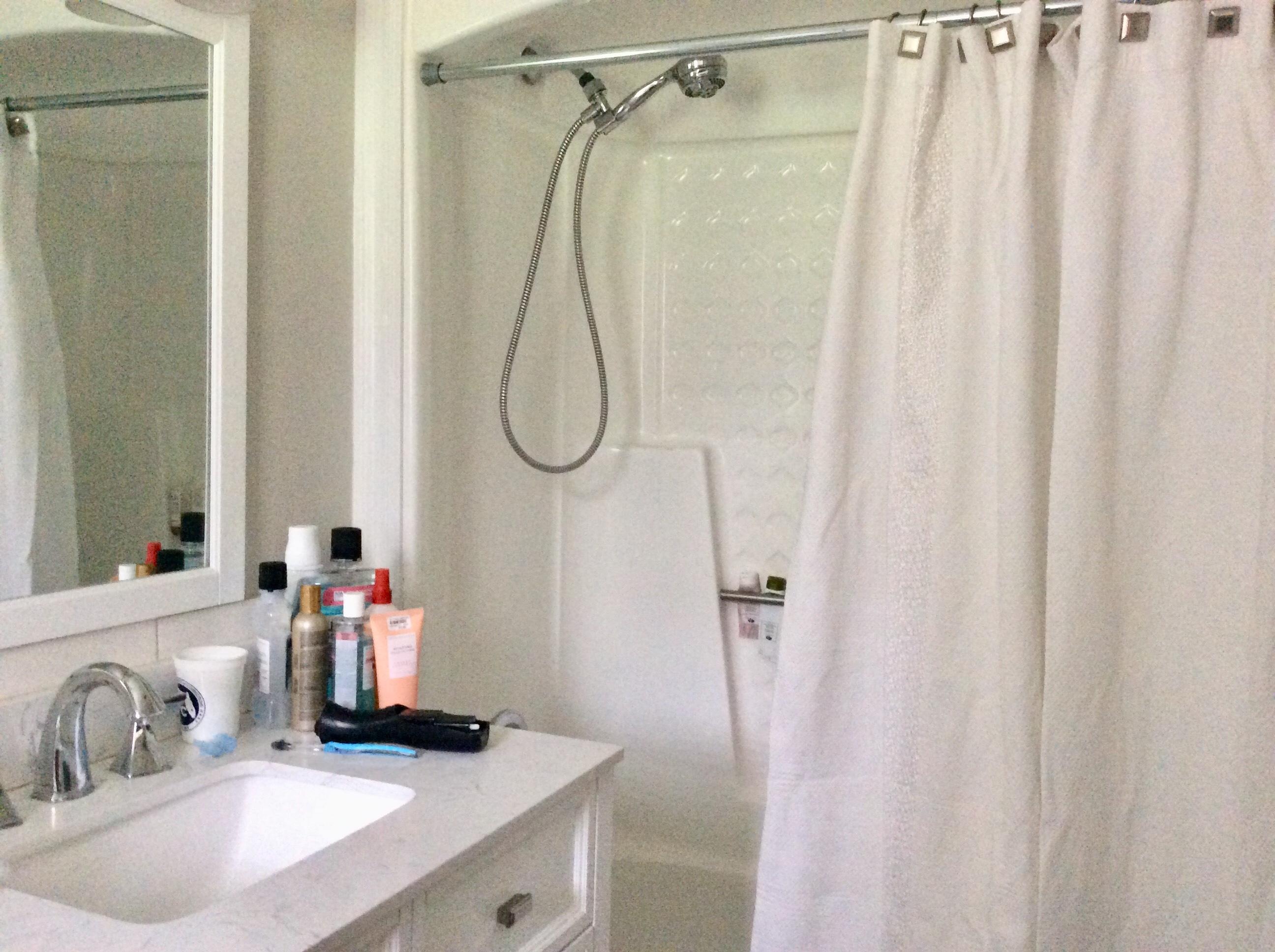 HOLLY HILLS - Residential