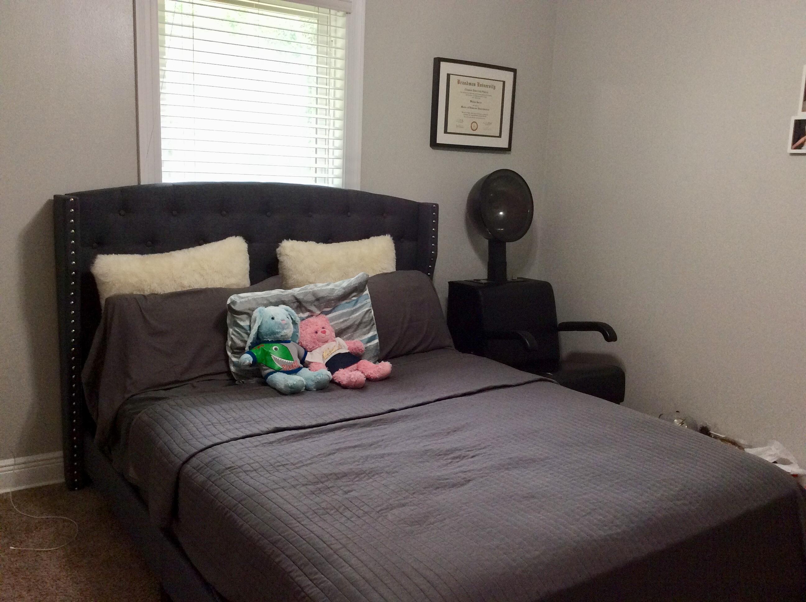 HOLLY HILLS - Residential