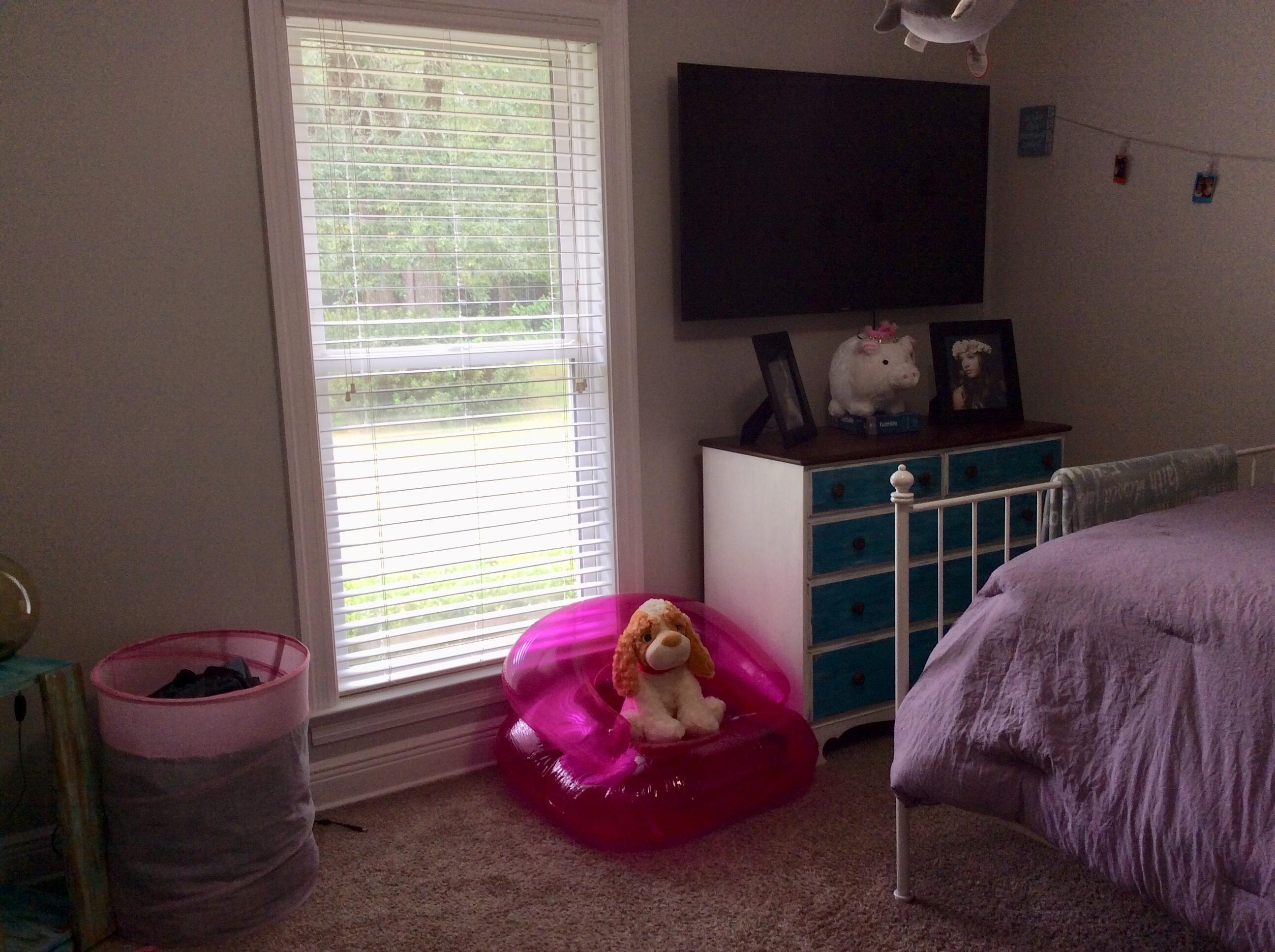 HOLLY HILLS - Residential