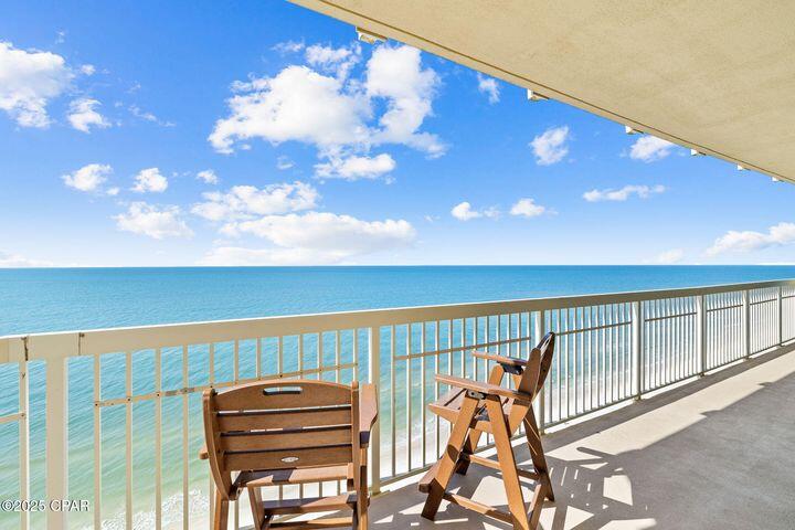 CELADON BEACH - Residential