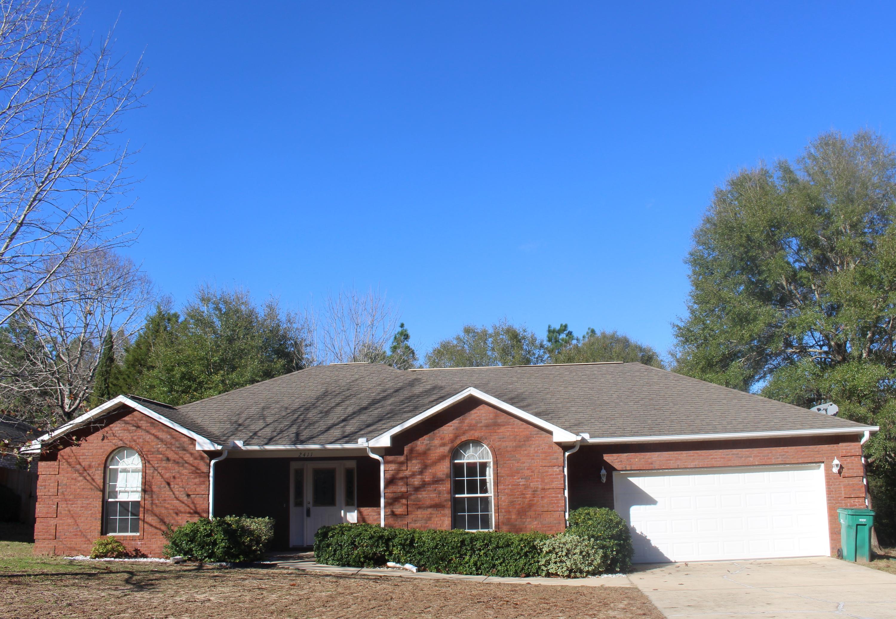 ROLLING HILLS ESTATES - Residential