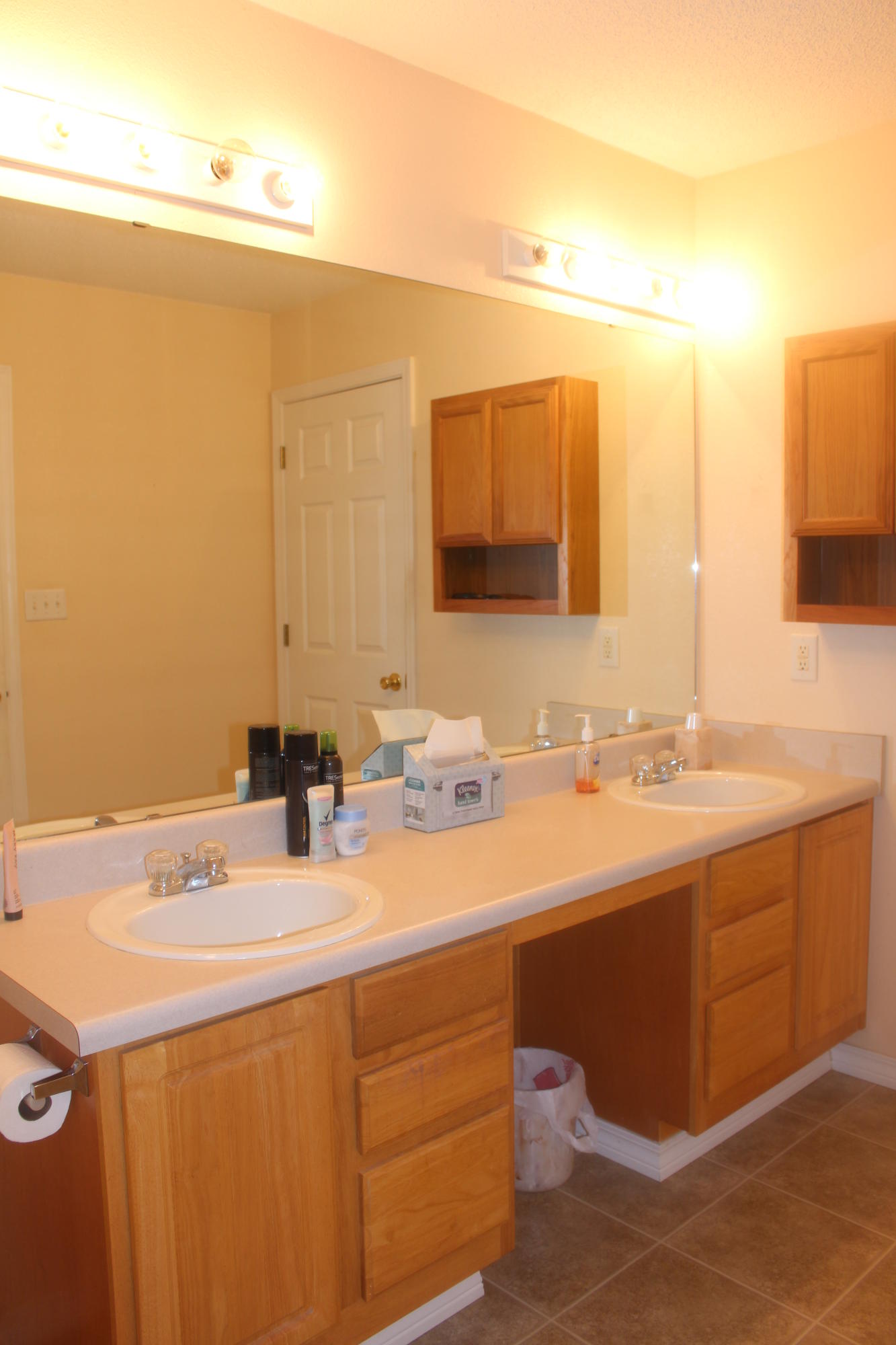 ROLLING HILLS ESTATES - Residential