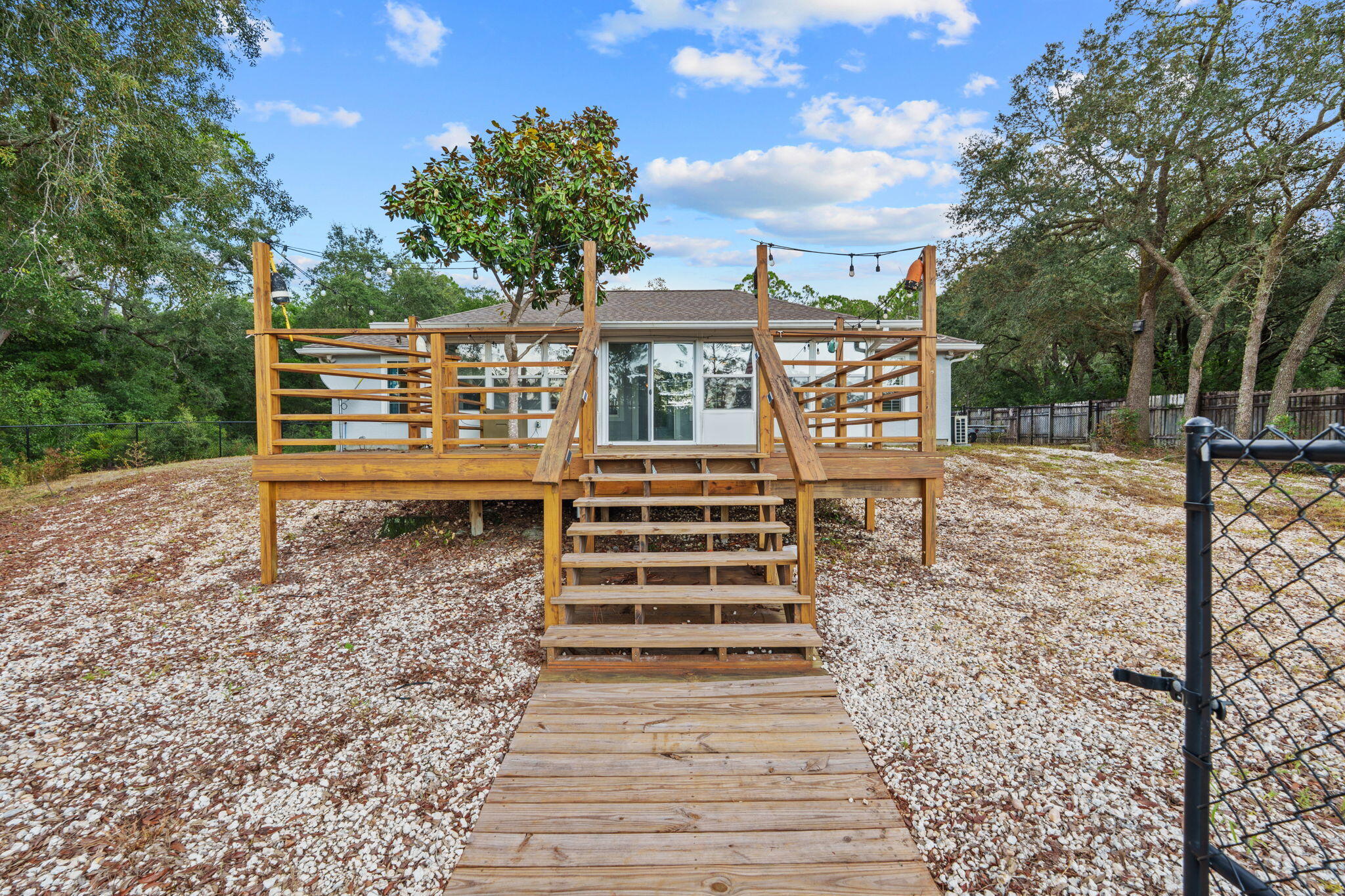 NO RECORDED SUBDIVISION - Residential