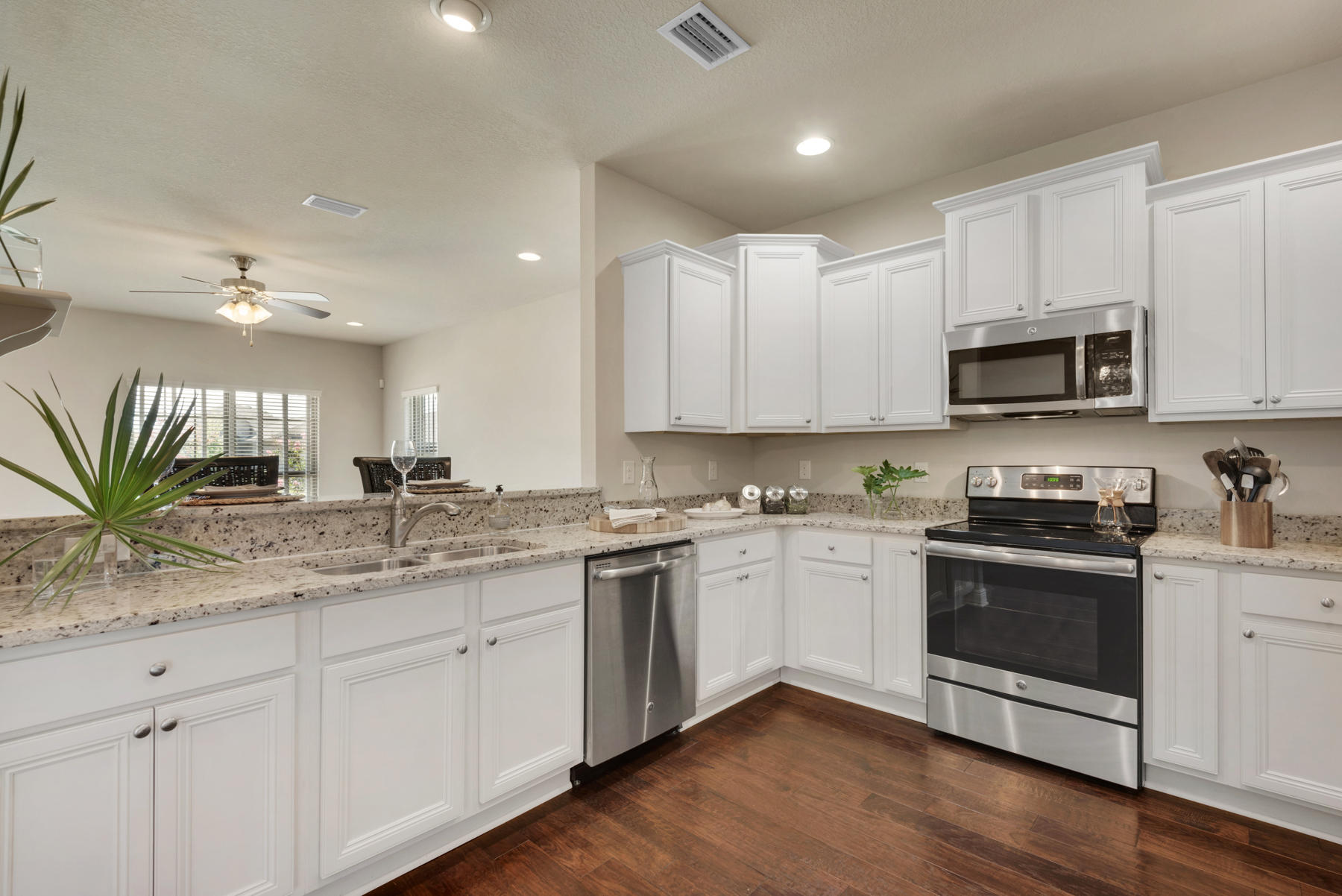 DRIFTWOOD ESTATES - Residential