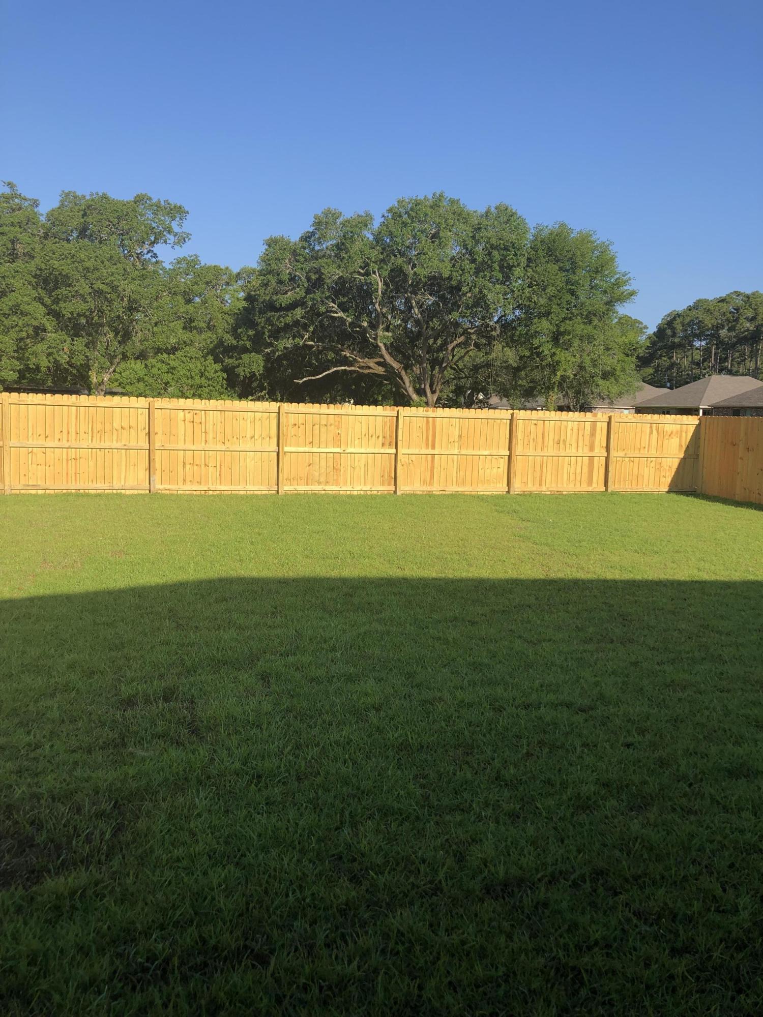 CREDENCE CROSSING - Residential