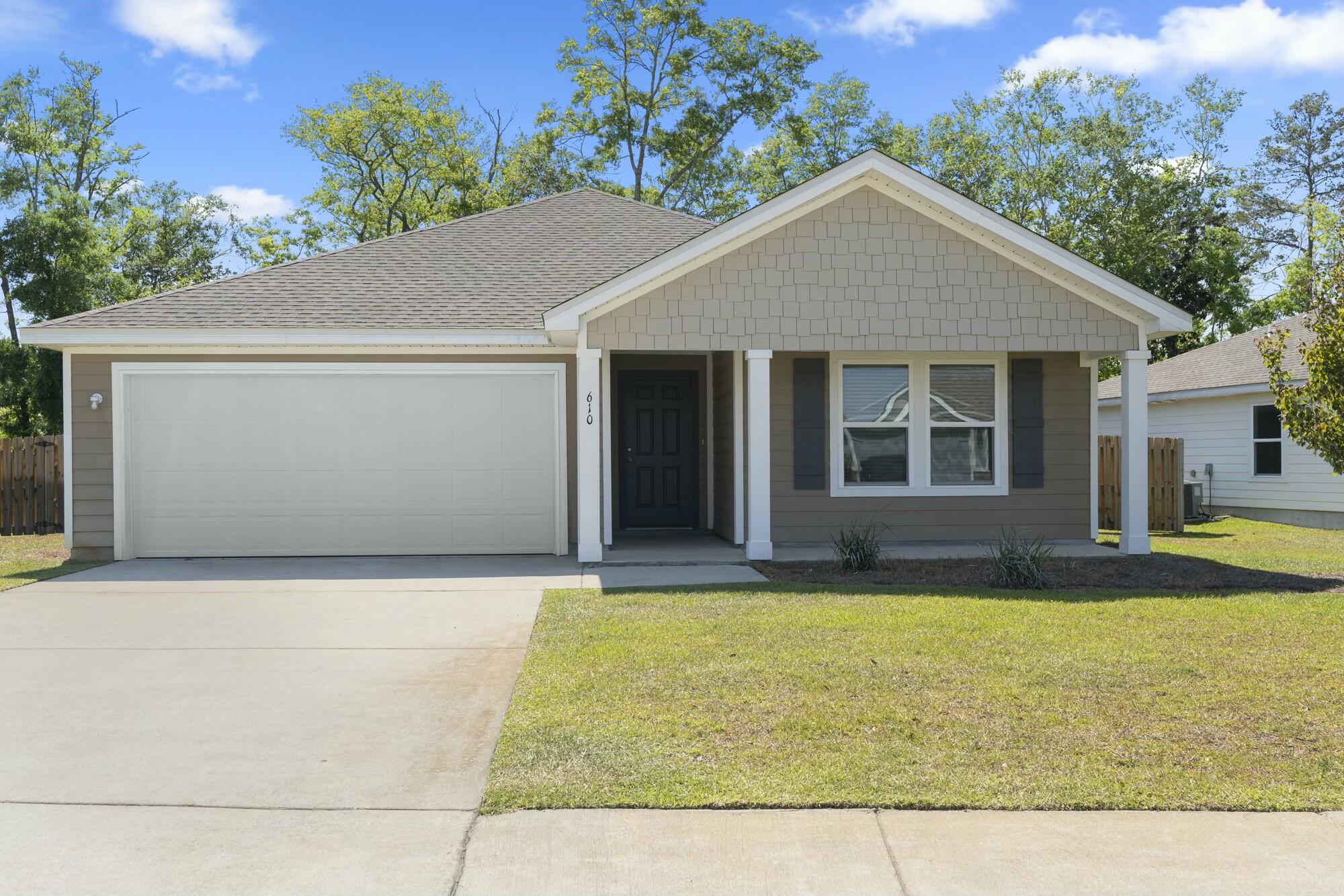Welcome to your dream home in the beautiful Riverwalk Community!This delightful single-story gem offers the perfect blend of comfort, style, and functionality. Nestled on a private lot with serene nature views and a fully fenced backyard, this home provides the peaceful retreat you've been looking for.Step inside to discover the popular Radford floor plan, featuring a bright and open layout that seamlessly connects the living, dining, and kitchen areas--ideal for both everyday living and entertaining. The kitchen is a true standout, boasting sleek granite countertops, stunning cabinetry, and stainless steel appliancesLiving in Riverwalk means enjoying fantastic community amenities like a sparkling pool, fitness center, and picturesque nature trails for walking and exploring.