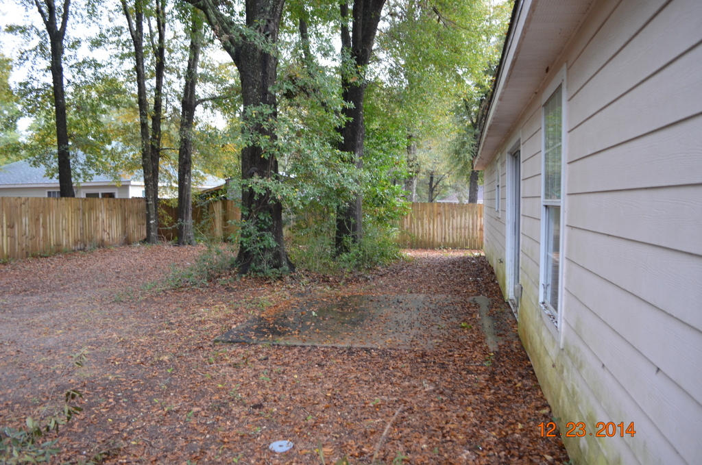 SOUTHEAST MORRIS ADD TO CRESTVIEW - Residential