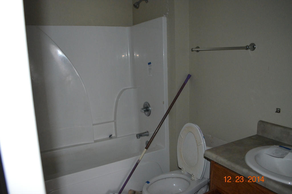 SOUTHEAST MORRIS ADD TO CRESTVIEW - Residential