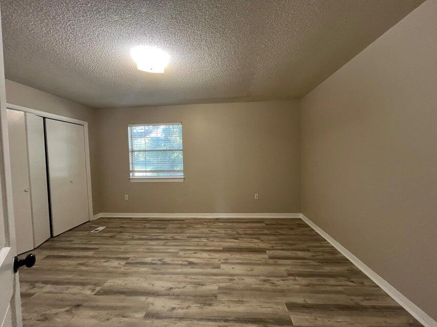 LIVEOAK S/D - Residential Lease
