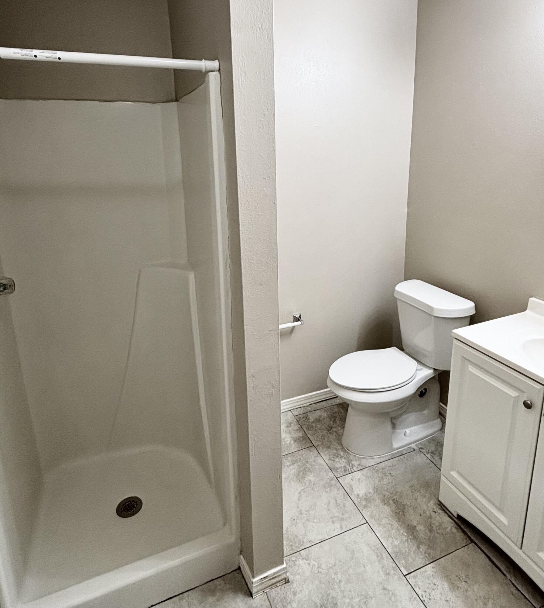 LIVEOAK S/D - Residential Lease