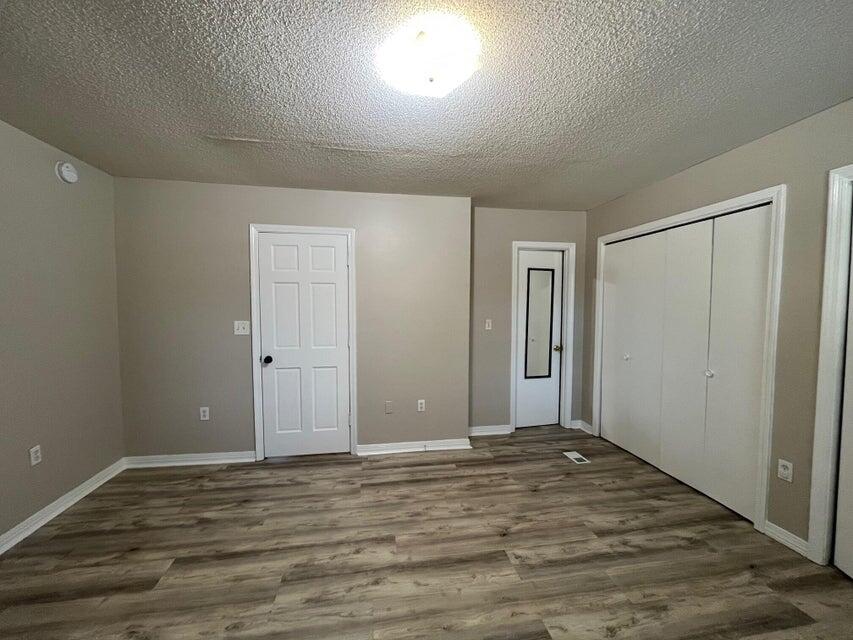 LIVEOAK S/D - Residential Lease