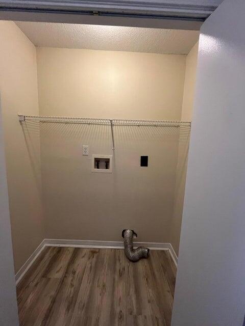 LIVEOAK S/D - Residential Lease