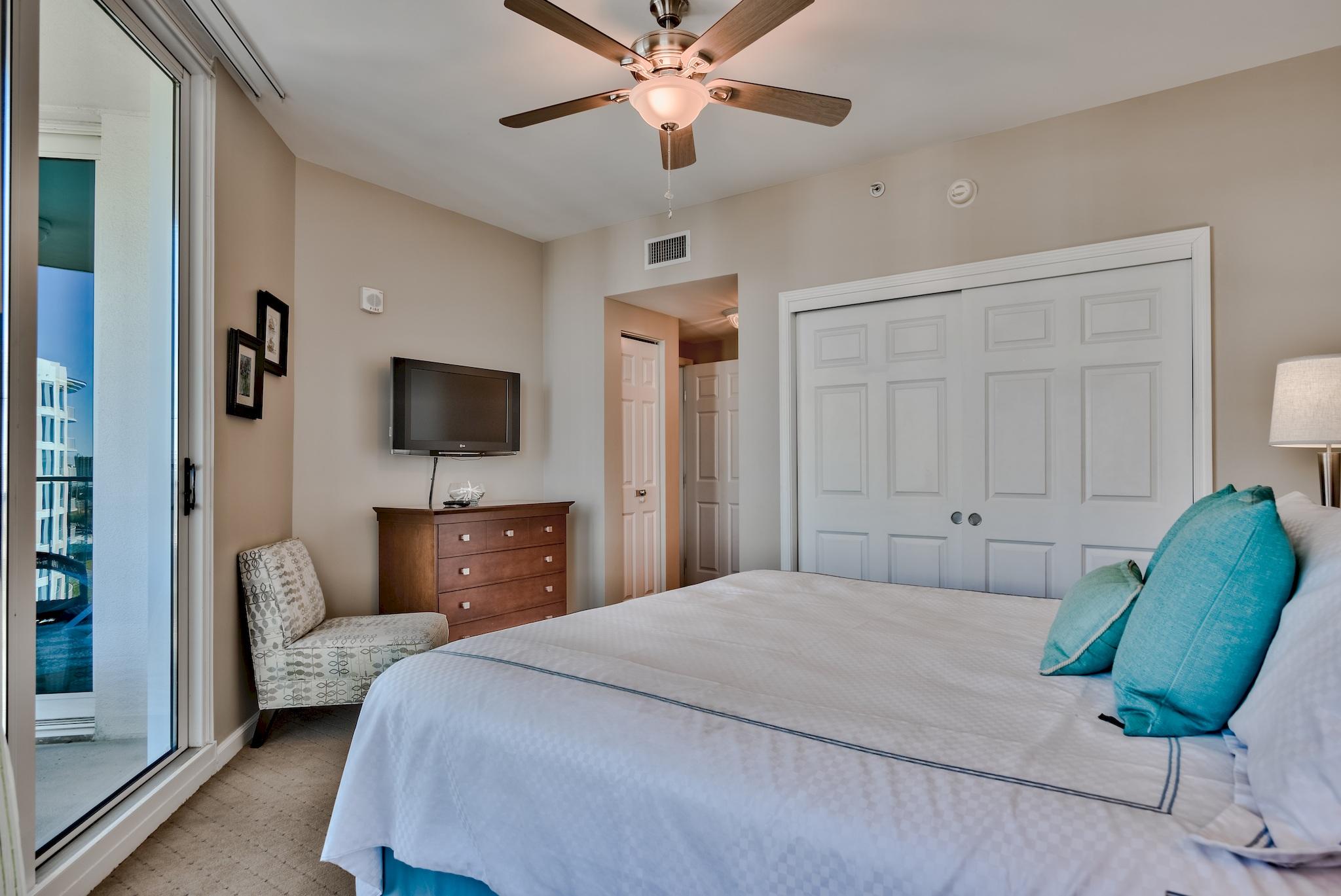 THE PALMS OF DESTIN - Residential