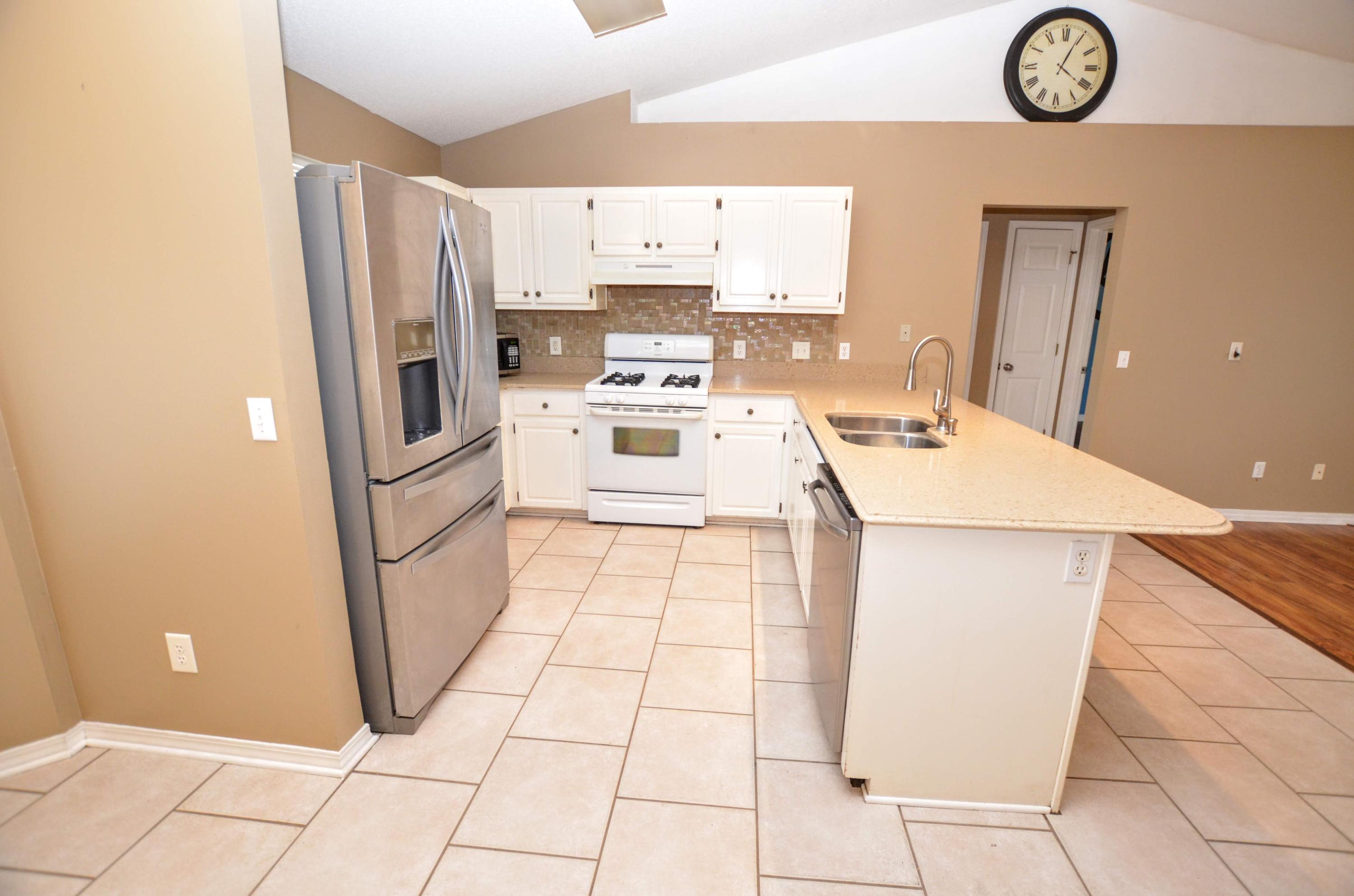 CHEROKEE BEND S/D PH 2 - Residential