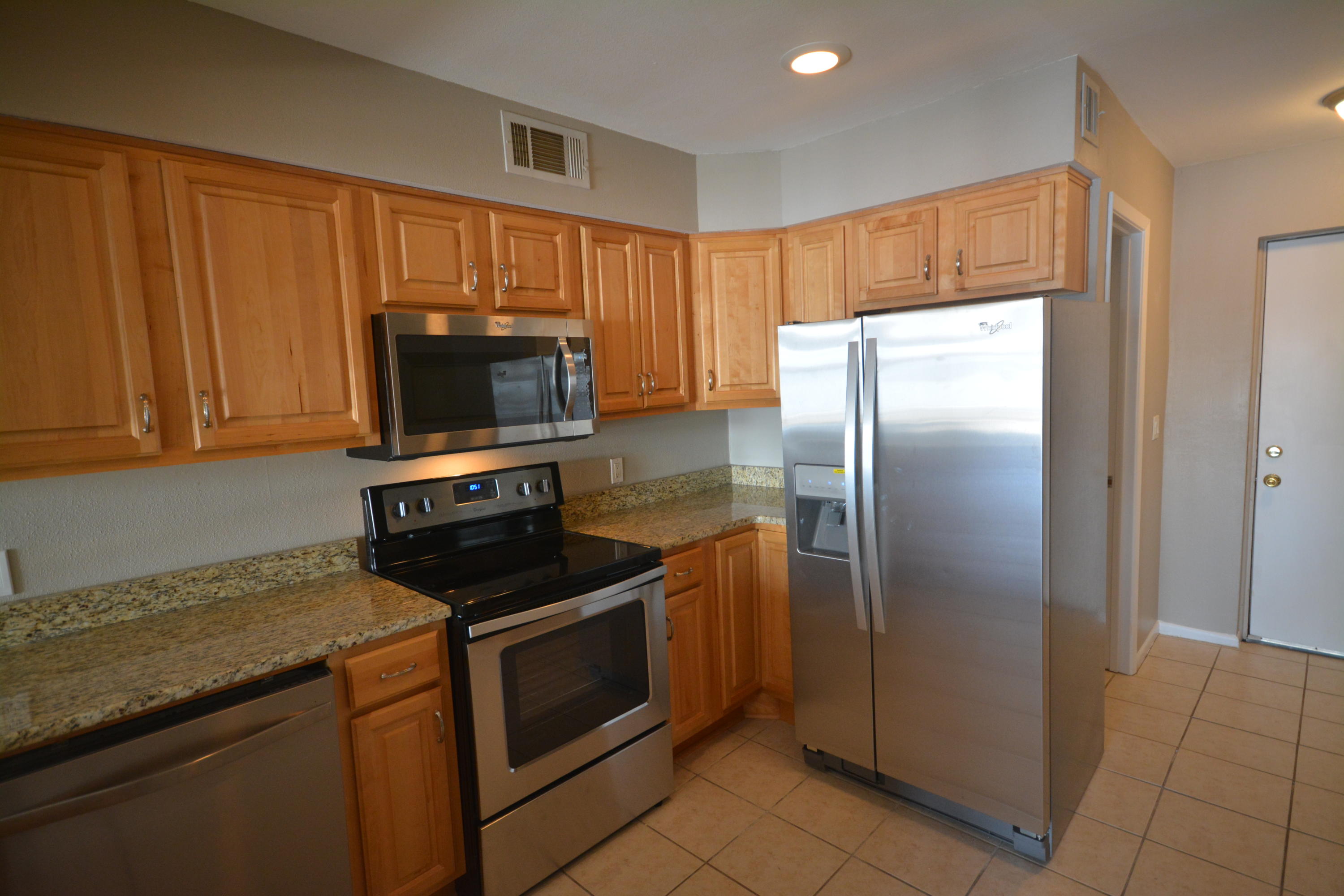 MISTY BREEZE - Residential Lease