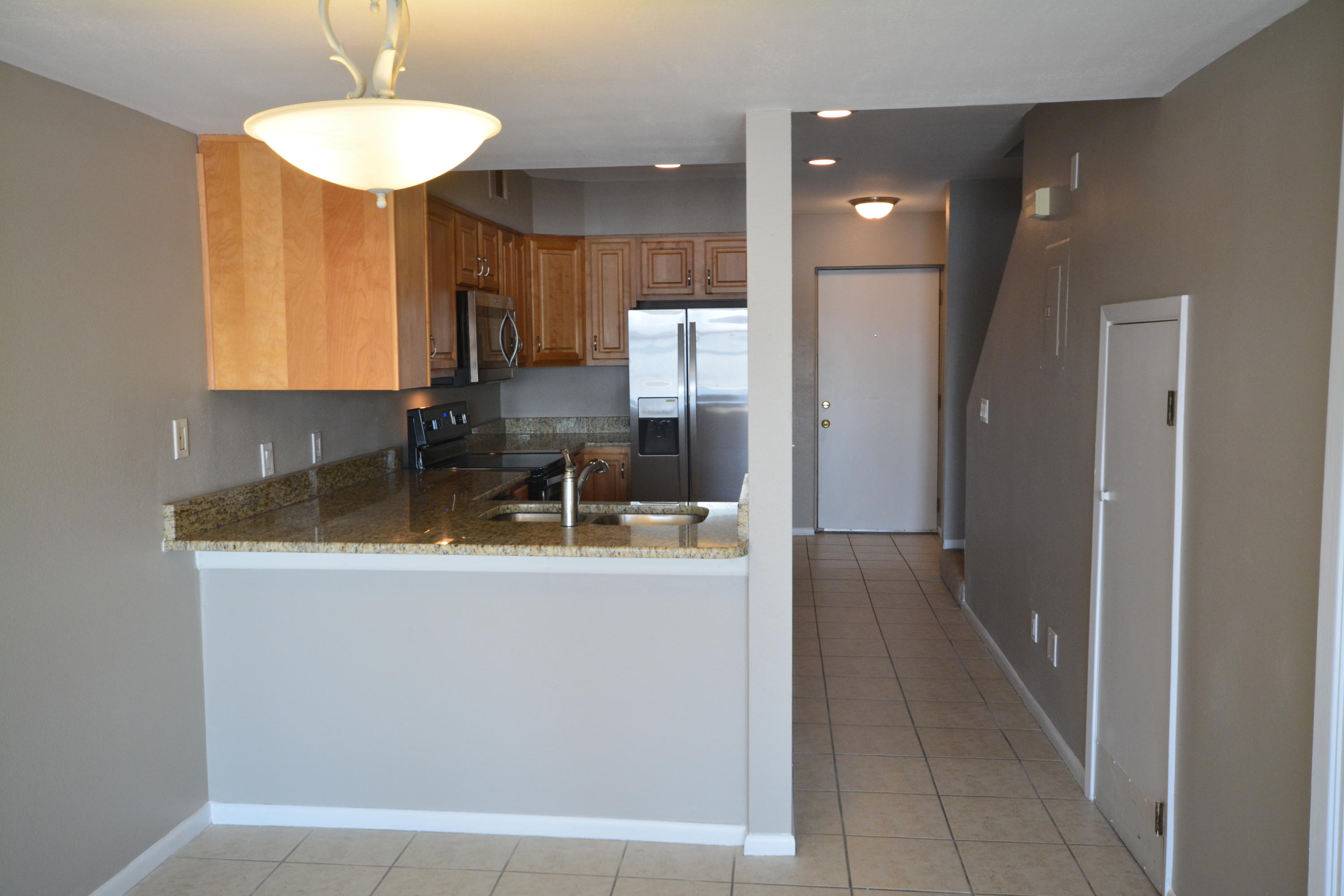 MISTY BREEZE - Residential Lease