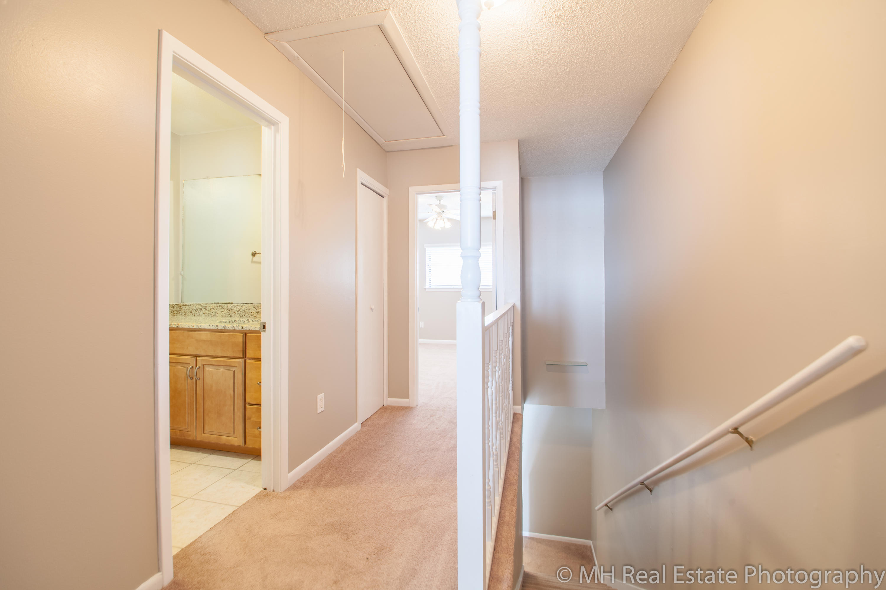 MISTY BREEZE - Residential Lease