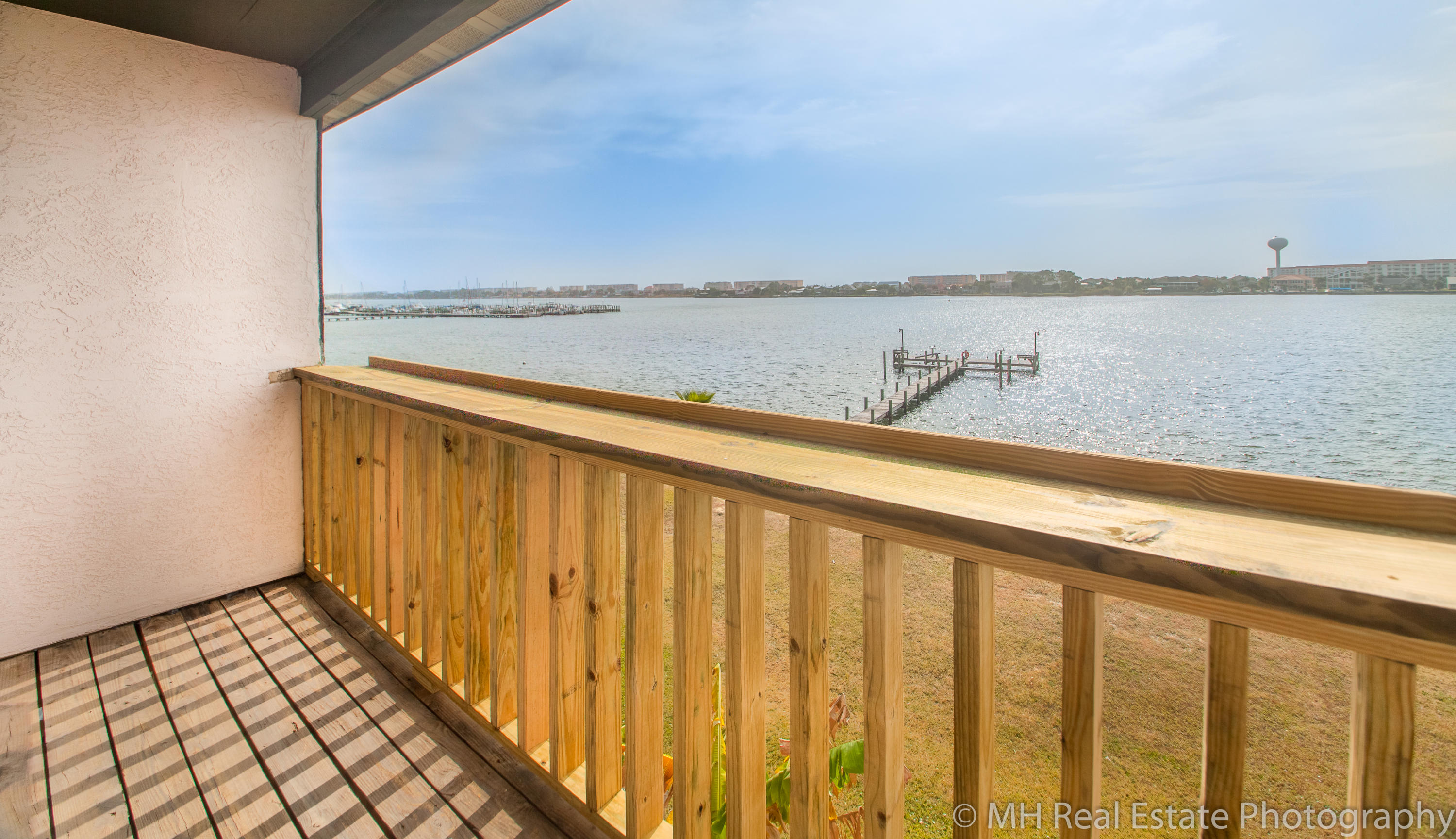 MISTY BREEZE - Residential Lease