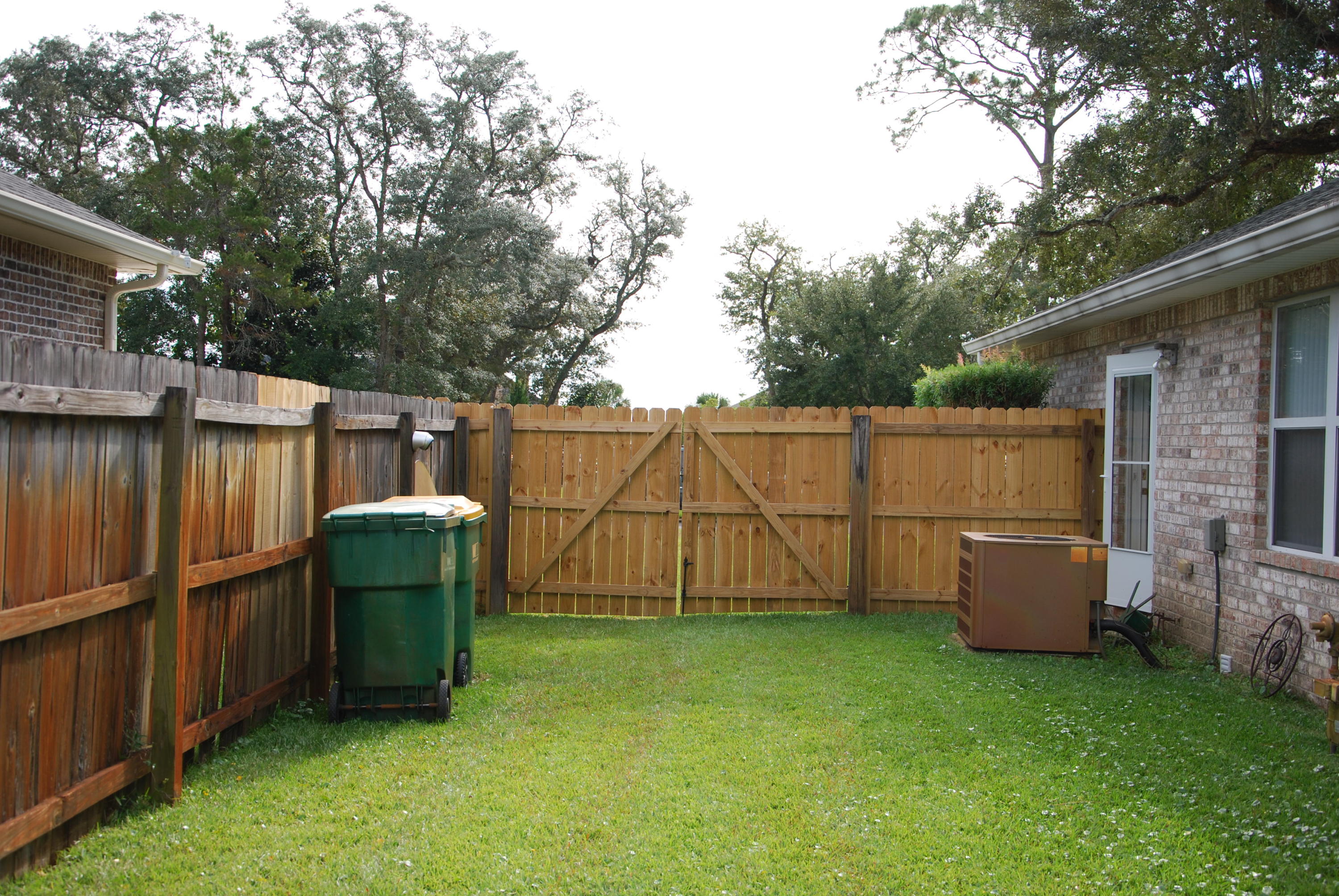 BAHIA OAKS PH I - Residential