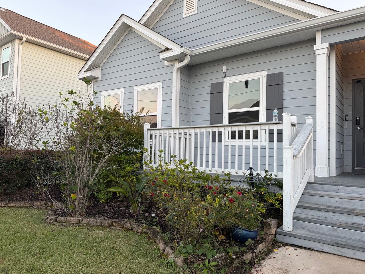 Treasure Trove - Residential Lease