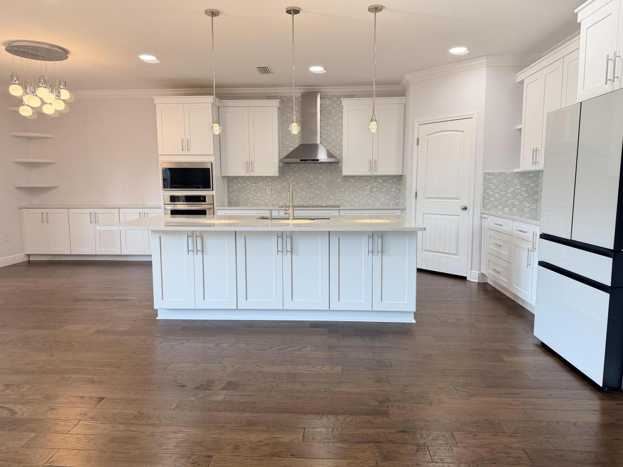 Treasure Trove - Residential Lease