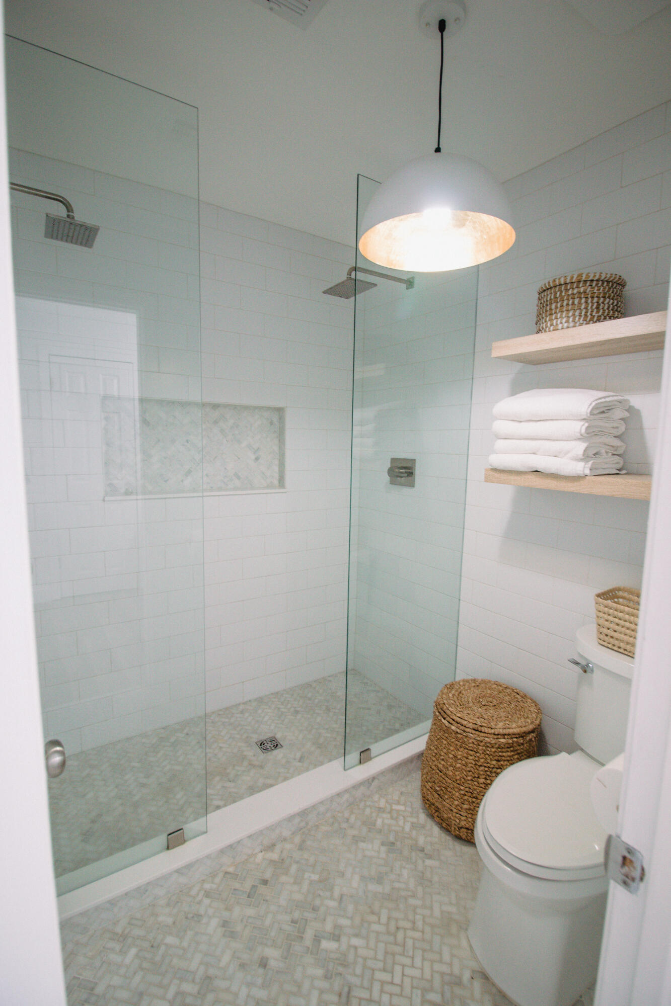 LINKSIDE VILLAGE UNIT 2 - Residential