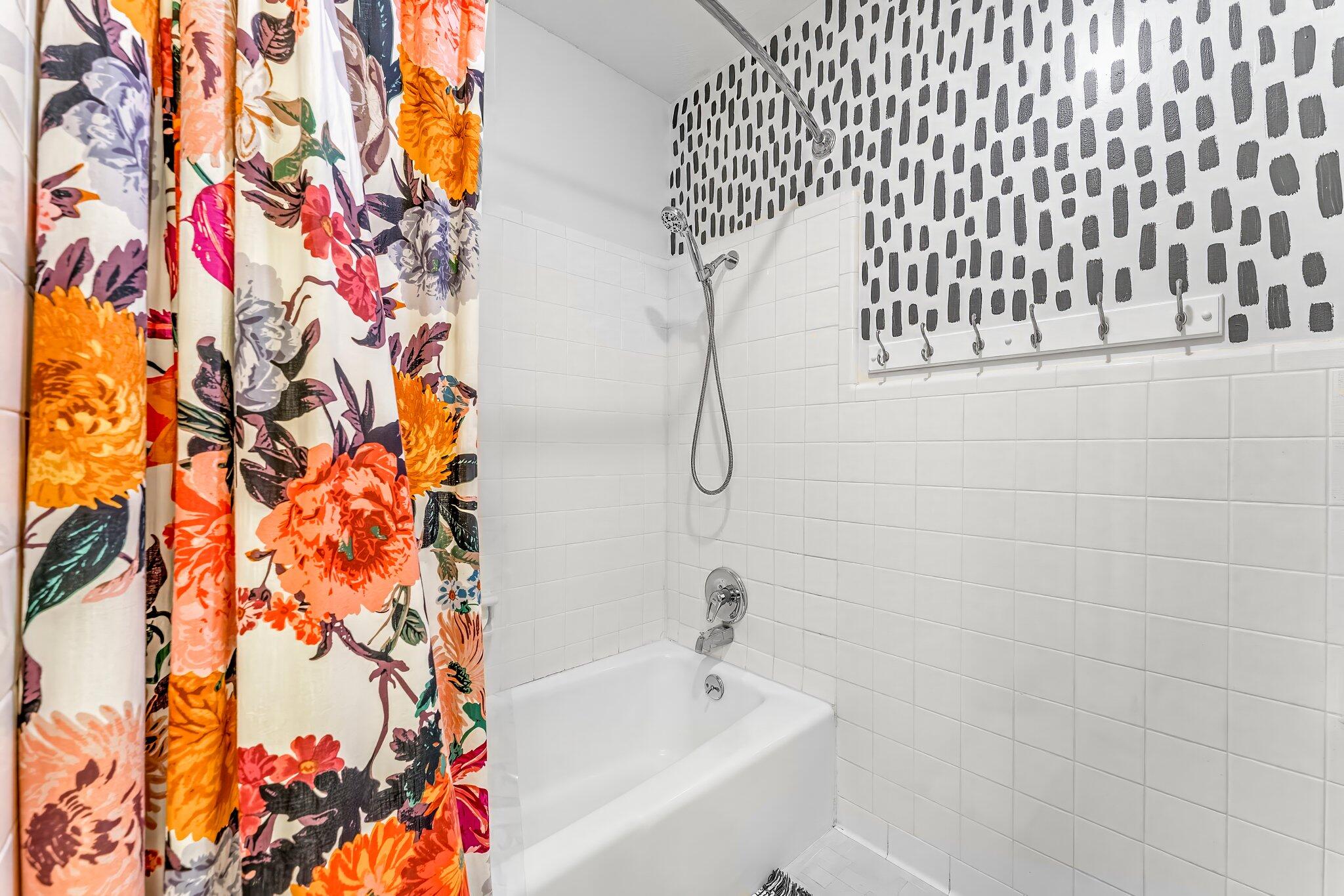 Suntime Beach U-1 - Residential