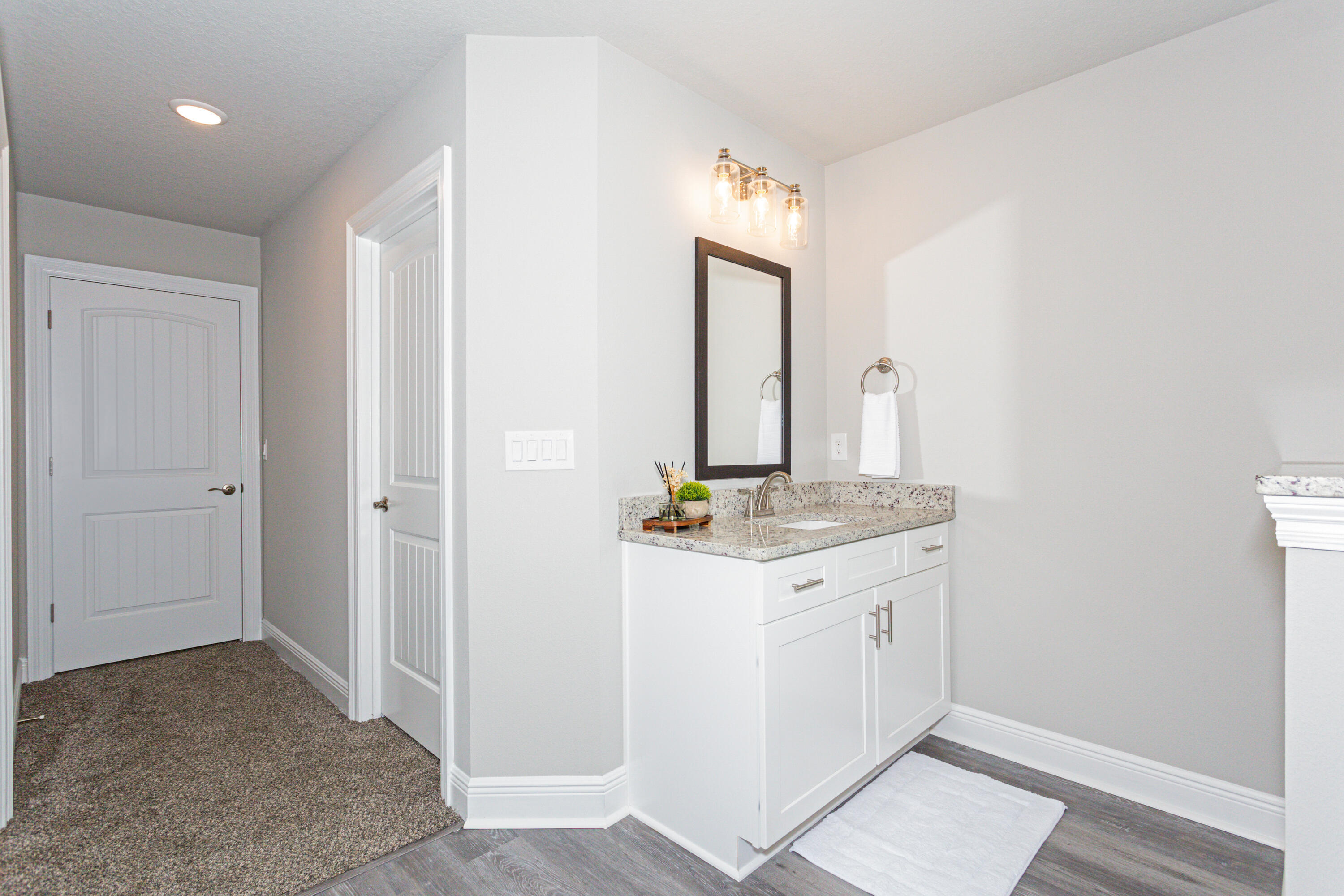 Nichols Lake Estates - Residential