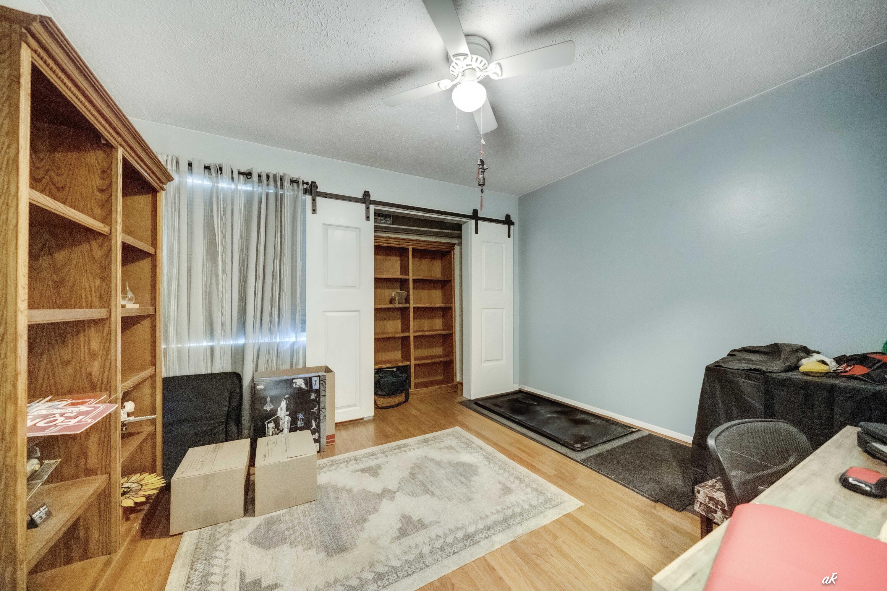 GLEN FOREST REPLAT - Residential